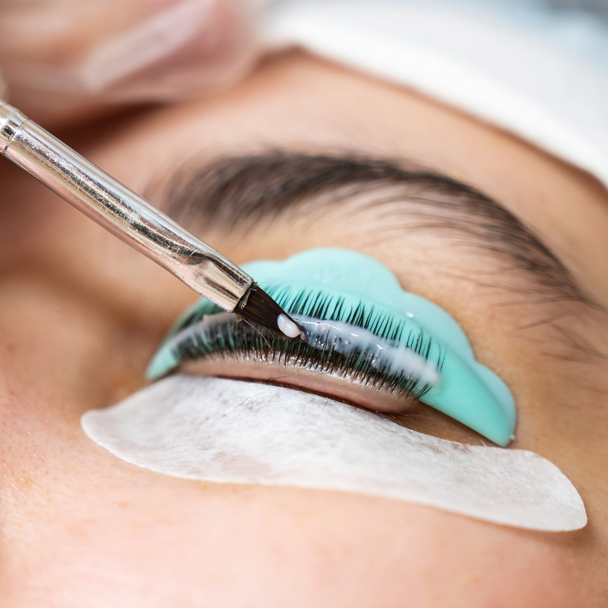 Formation rehaussement de cils Montréal